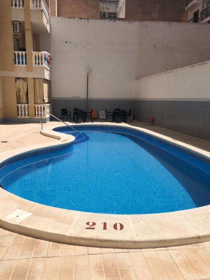 Cozy Apartment By The Sea Palangre 17 Torrevieja Exteriör bild